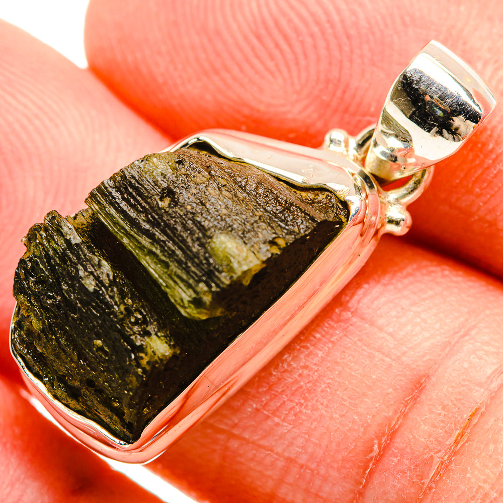 Czech Moldavite Pendants handcrafted by Anasilvercos - PD32432 - Photo 2