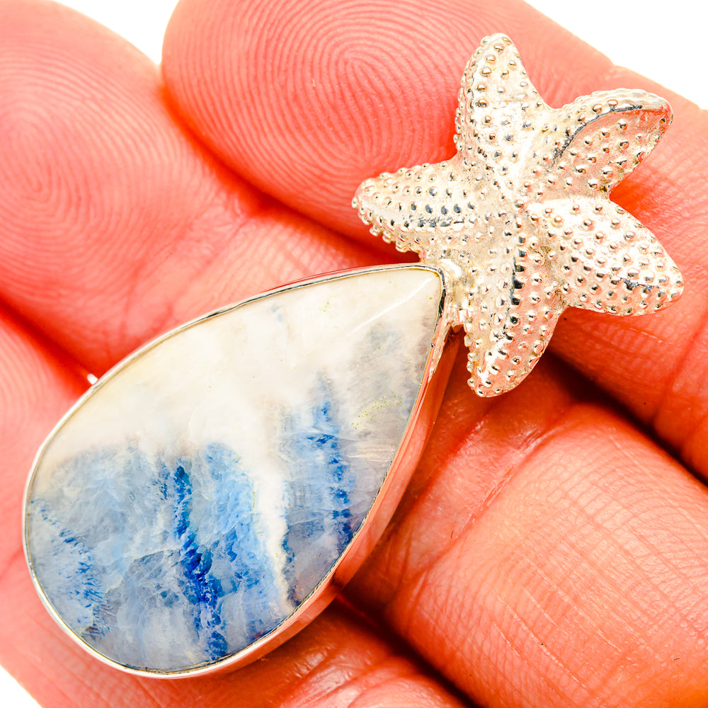 Blue Scheelite Pendants handcrafted by Anasilvercos - PD32484