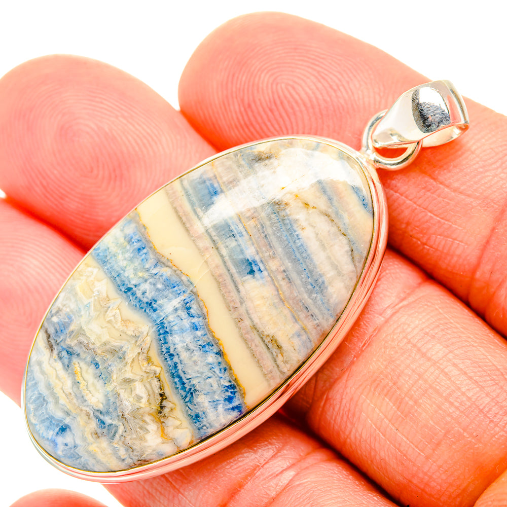 Blue Scheelite Pendants handcrafted by Anasilvercos - PD32507