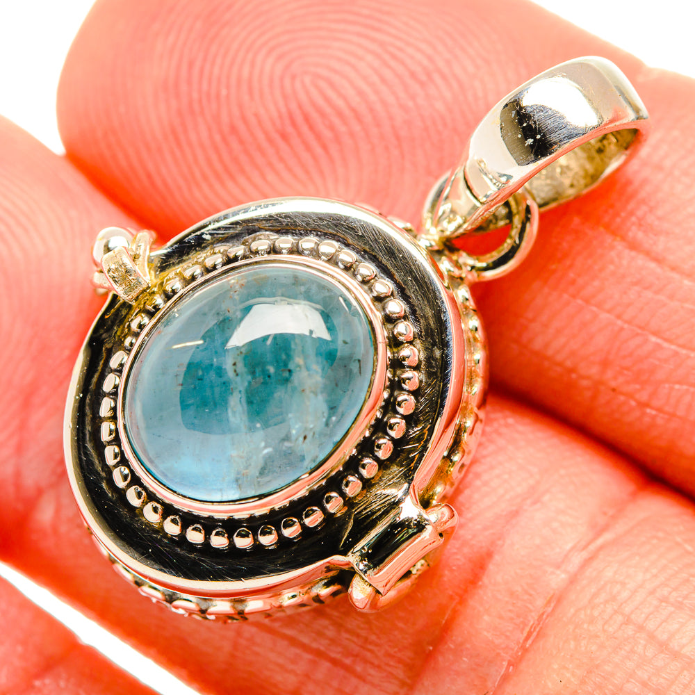 Aquamarine Pendants handcrafted by Anasilvercos - PD32526