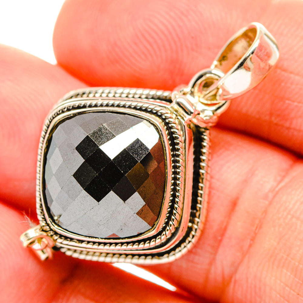 Hematite Pendants handcrafted by Anasilvercos - PD32529