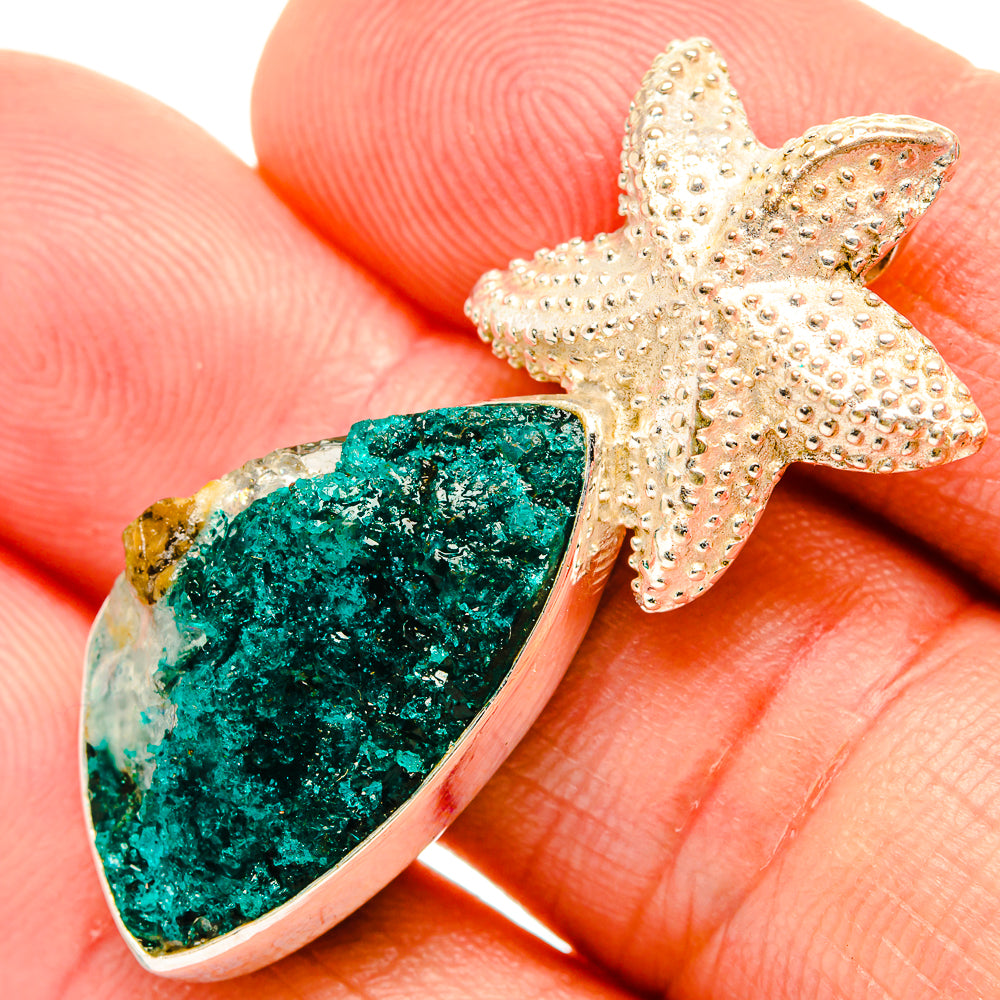 Blue Quartz Druzy Pendants handcrafted by Anasilvercos - PD32557