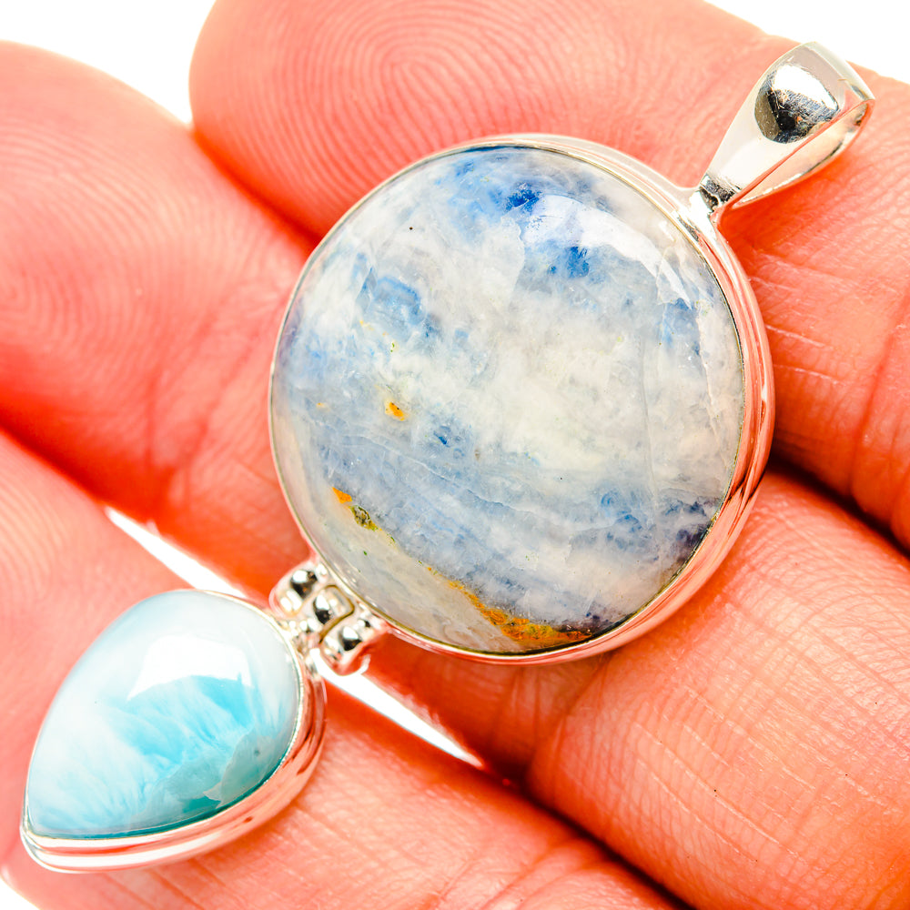 Blue Scheelite Pendants handcrafted by Anasilvercos - PD32560