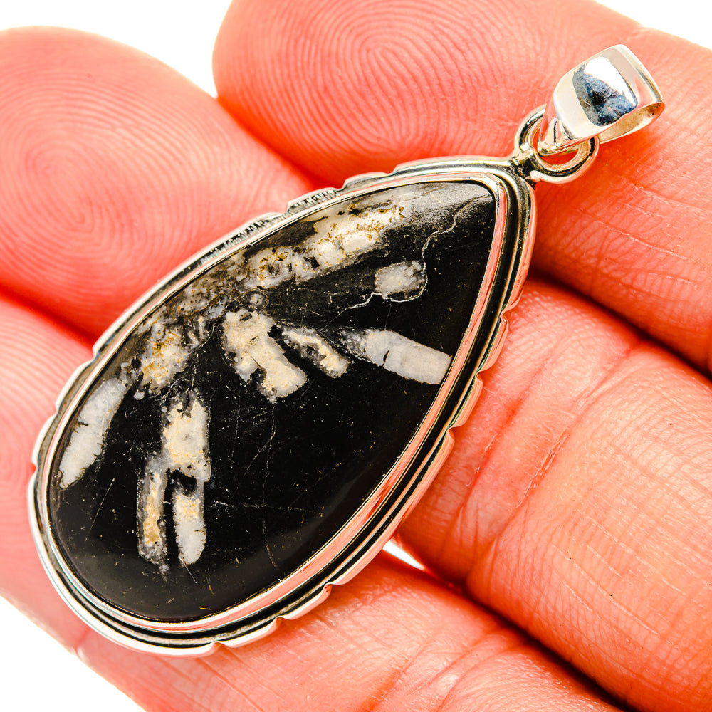 Chrysanthemum Stone Pendants handcrafted by Anasilvercos - PD32564