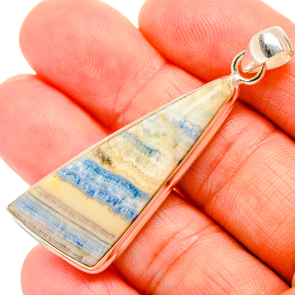 Blue Scheelite Pendants handcrafted by Anasilvercos - PD32566