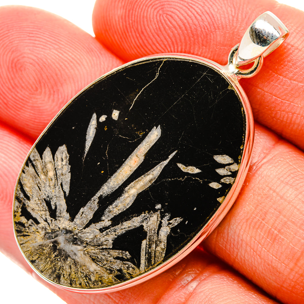 Chrysanthemum Stone Pendants handcrafted by Anasilvercos - PD32818