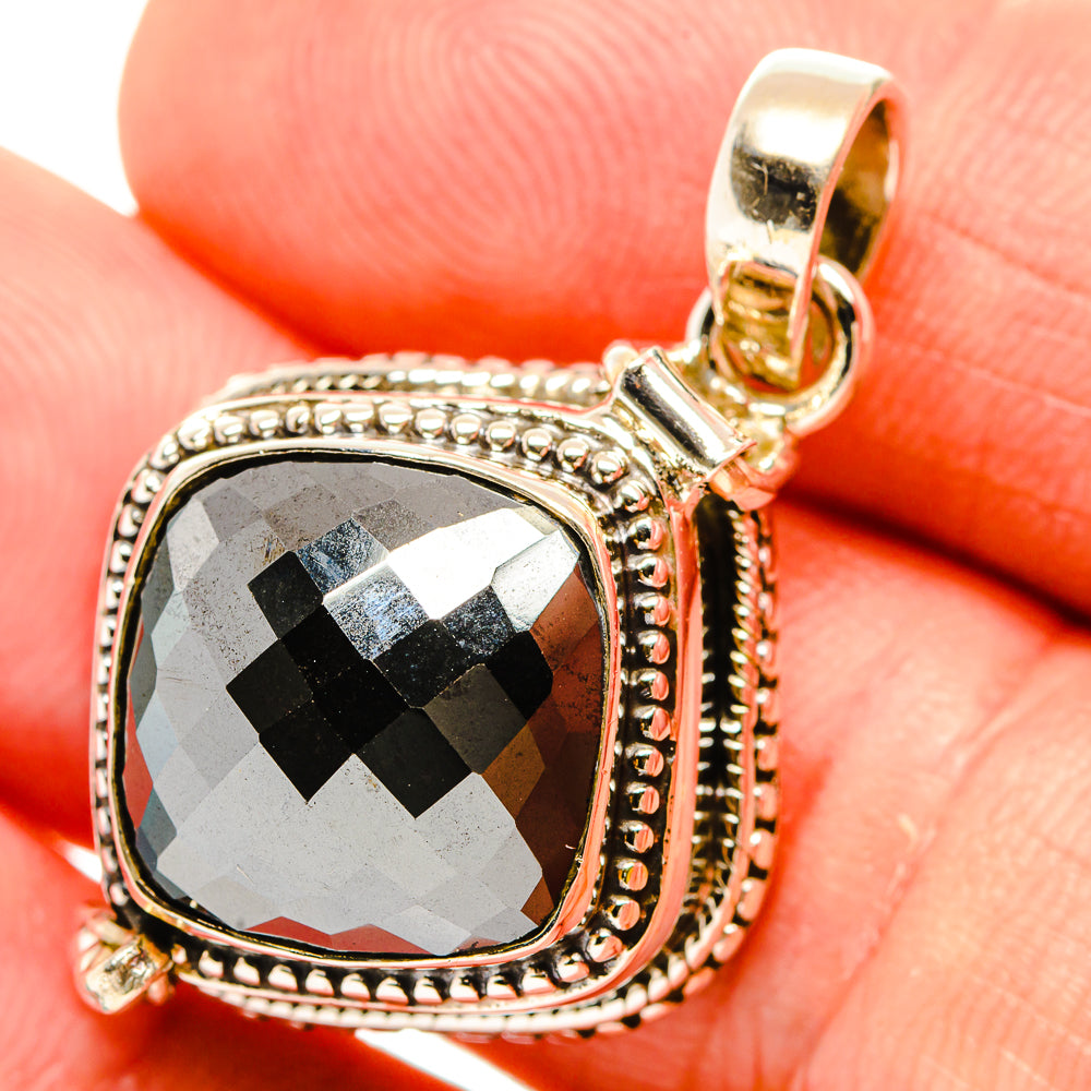 Hematite Pendants handcrafted by Anasilvercos - PD32908