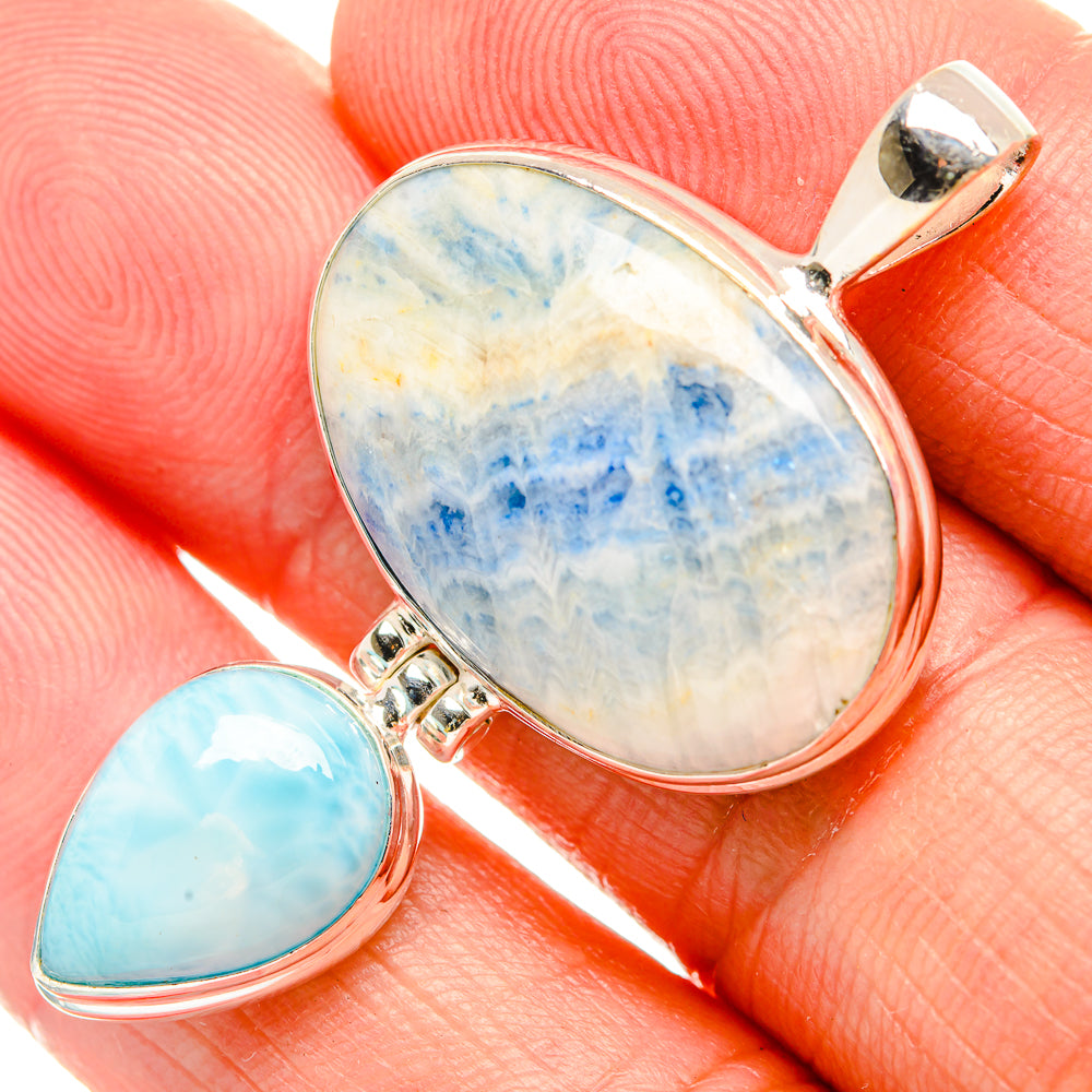 Blue Scheelite Pendants handcrafted by Anasilvercos - PD33052