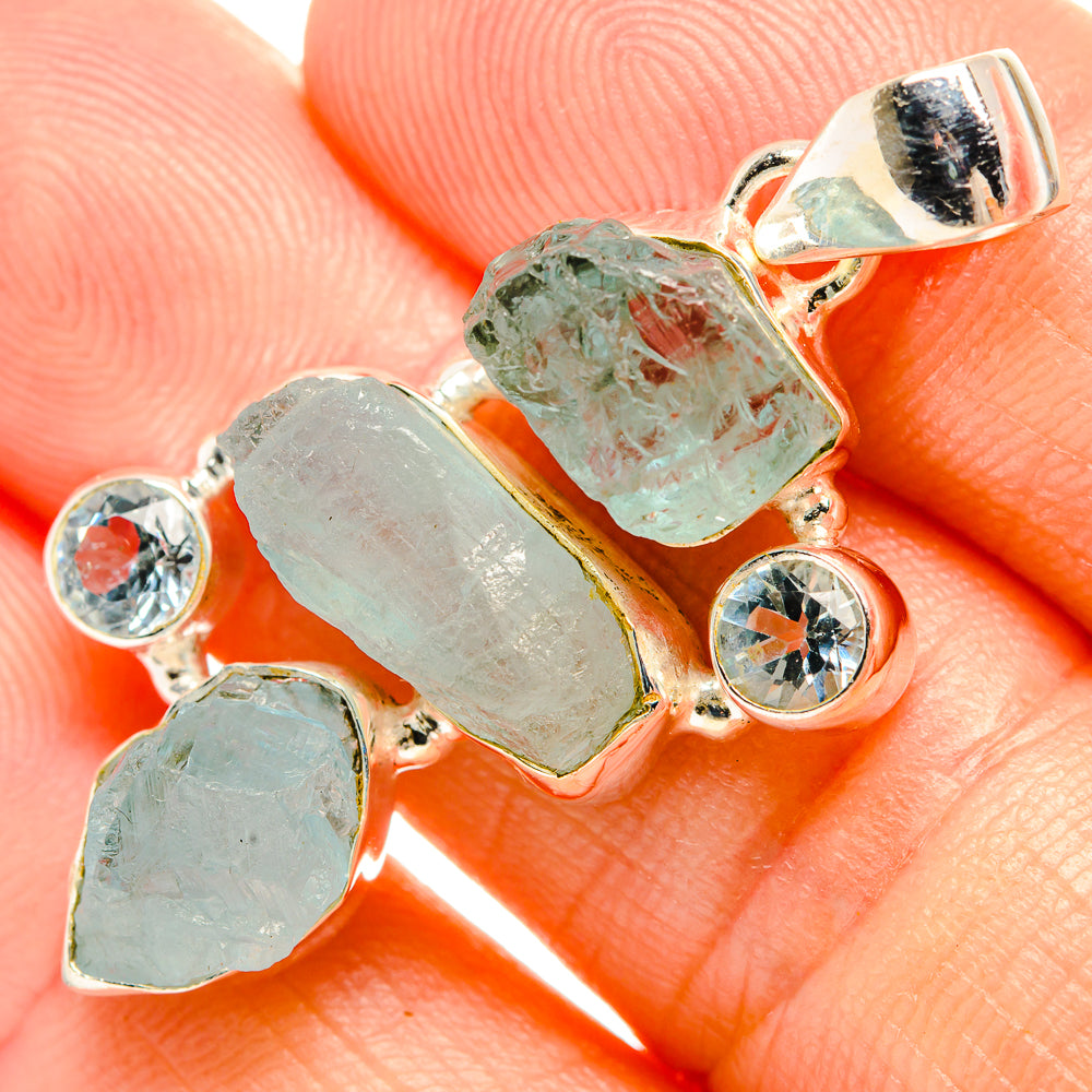Aquamarine Pendants handcrafted by Anasilvercos - PD33067