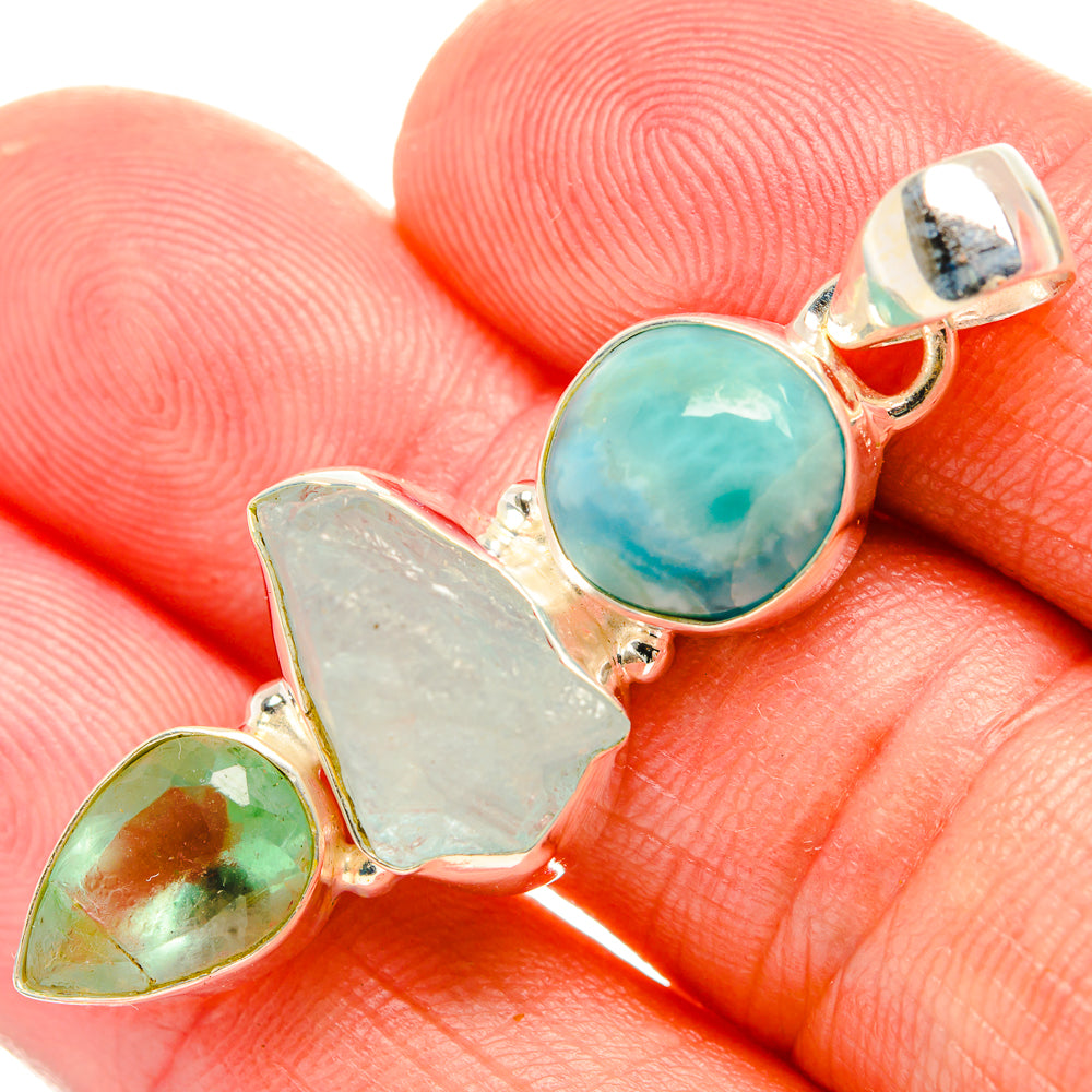 Aquamarine Pendants handcrafted by Anasilvercos - PD33117