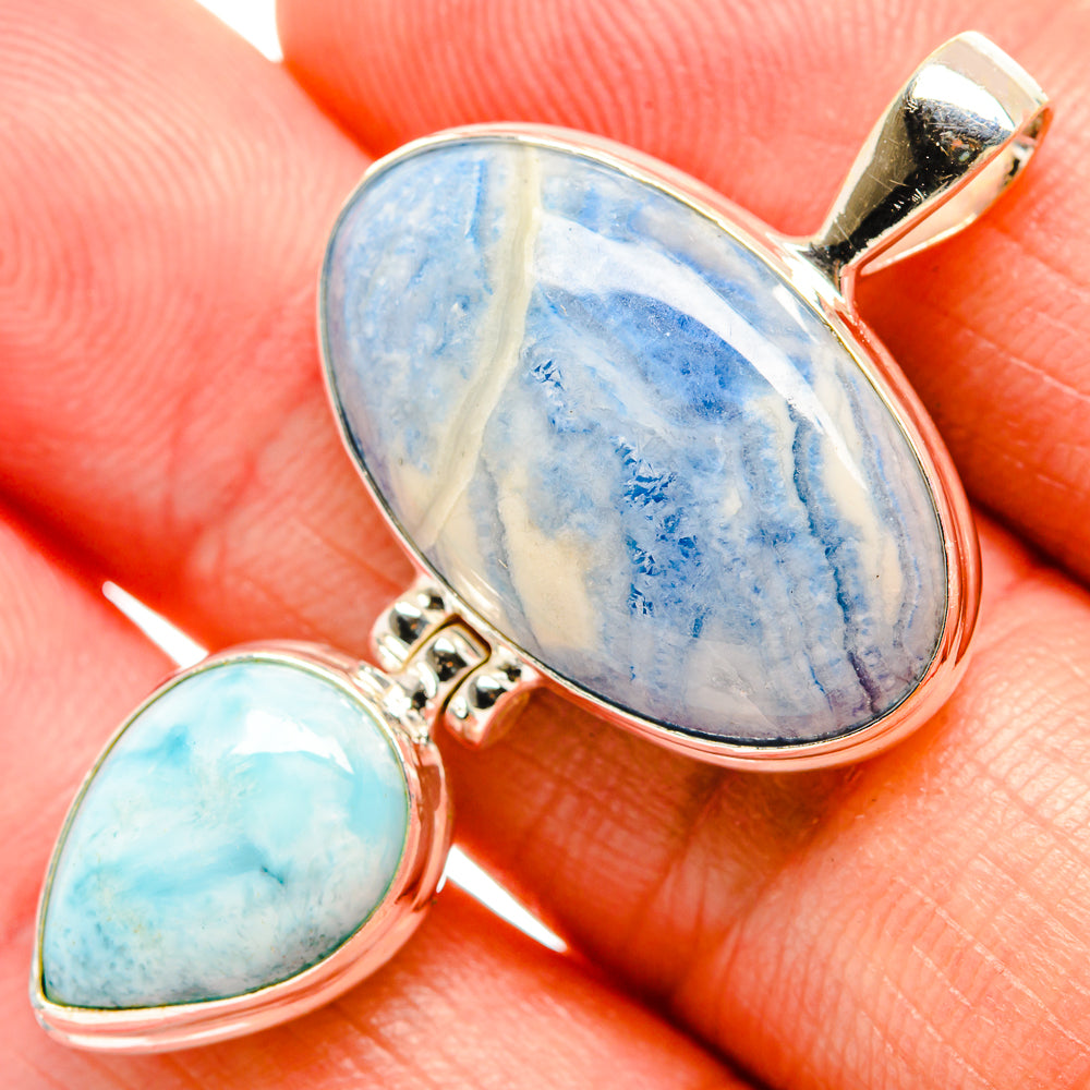 Blue Scheelite Pendants handcrafted by Anasilvercos - PD33299