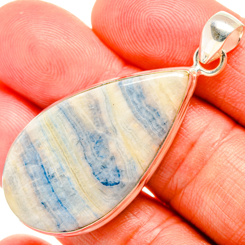 Blue Scheelite Pendants handcrafted by Anasilvercos - PD33371