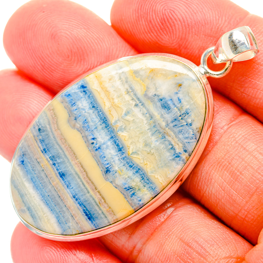 Blue Scheelite Pendants handcrafted by Anasilvercos - PD33373