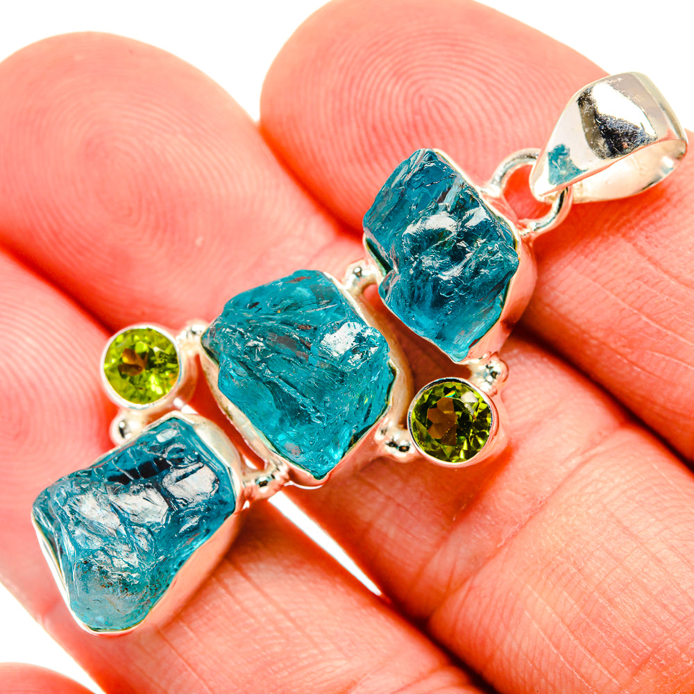 Apatite Pendants handcrafted by Anasilvercos - PD33406