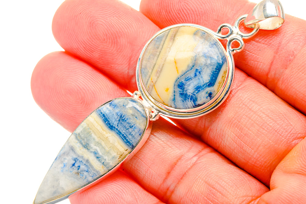 Blue Scheelite Pendants handcrafted by Anasilvercos - PD33533