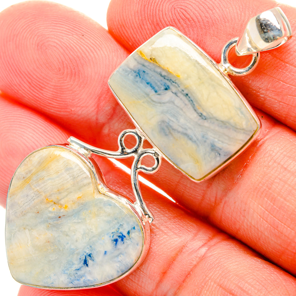Blue Scheelite Pendants handcrafted by Anasilvercos - PD33534
