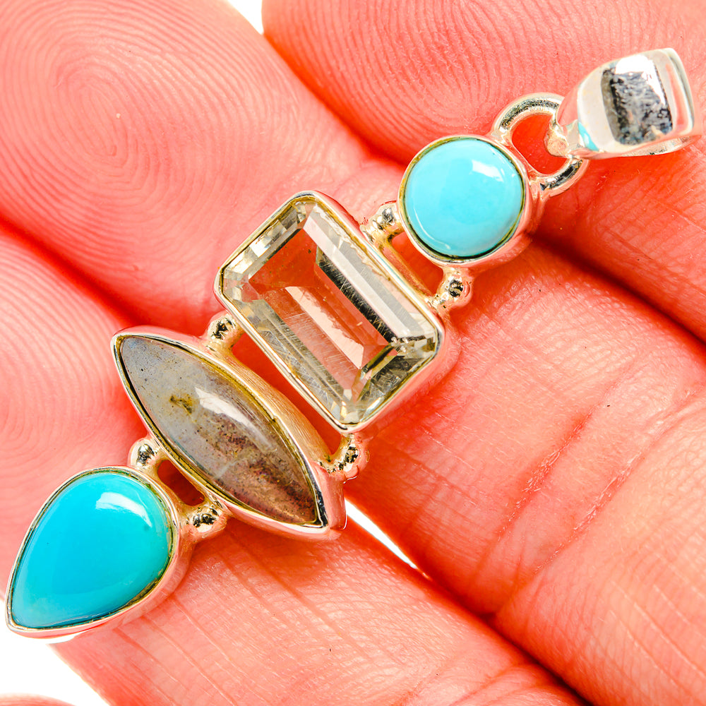 Labradorite Pendants handcrafted by Anasilvercos - PD33588