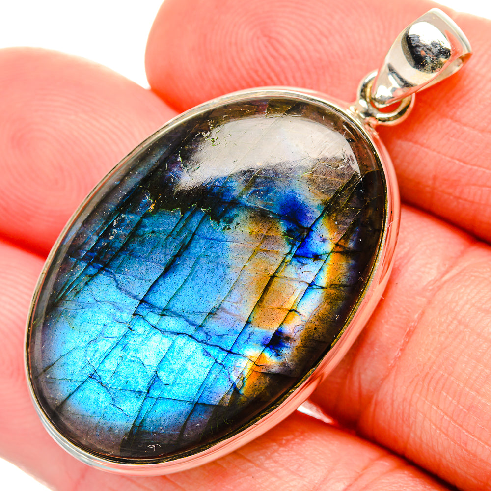 Labradorite Pendants handcrafted by Anasilvercos - PD33601