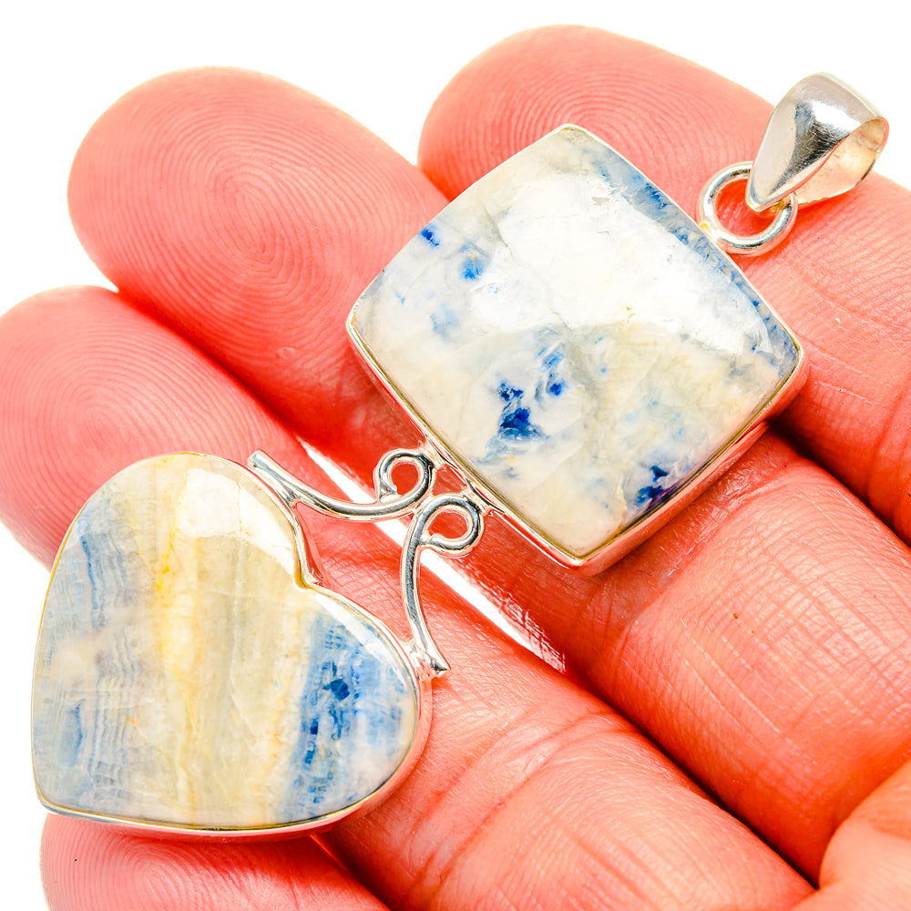 Blue Scheelite Pendants handcrafted by Anasilvercos - PD33658