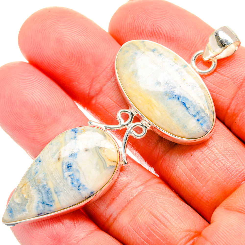 Blue Scheelite Pendants handcrafted by Anasilvercos - PD33661