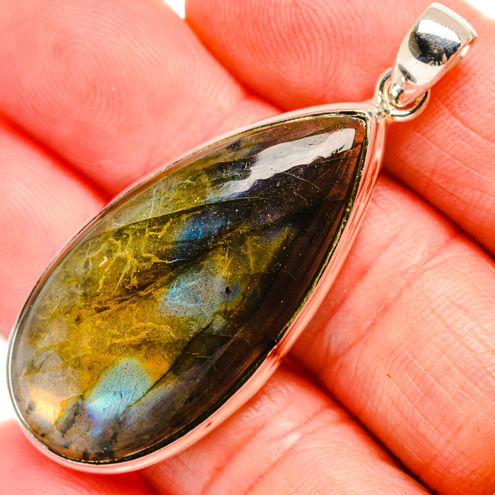 Labradorite Pendants handcrafted by Anasilvercos - PD33694