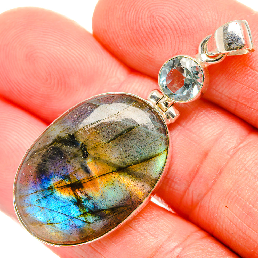 Labradorite Pendants handcrafted by Anasilvercos - PD33703