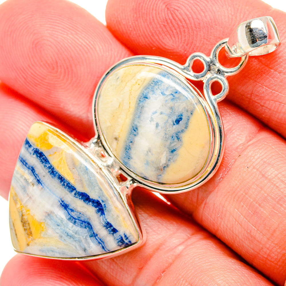 Blue Scheelite Pendants handcrafted by Anasilvercos - PD33739