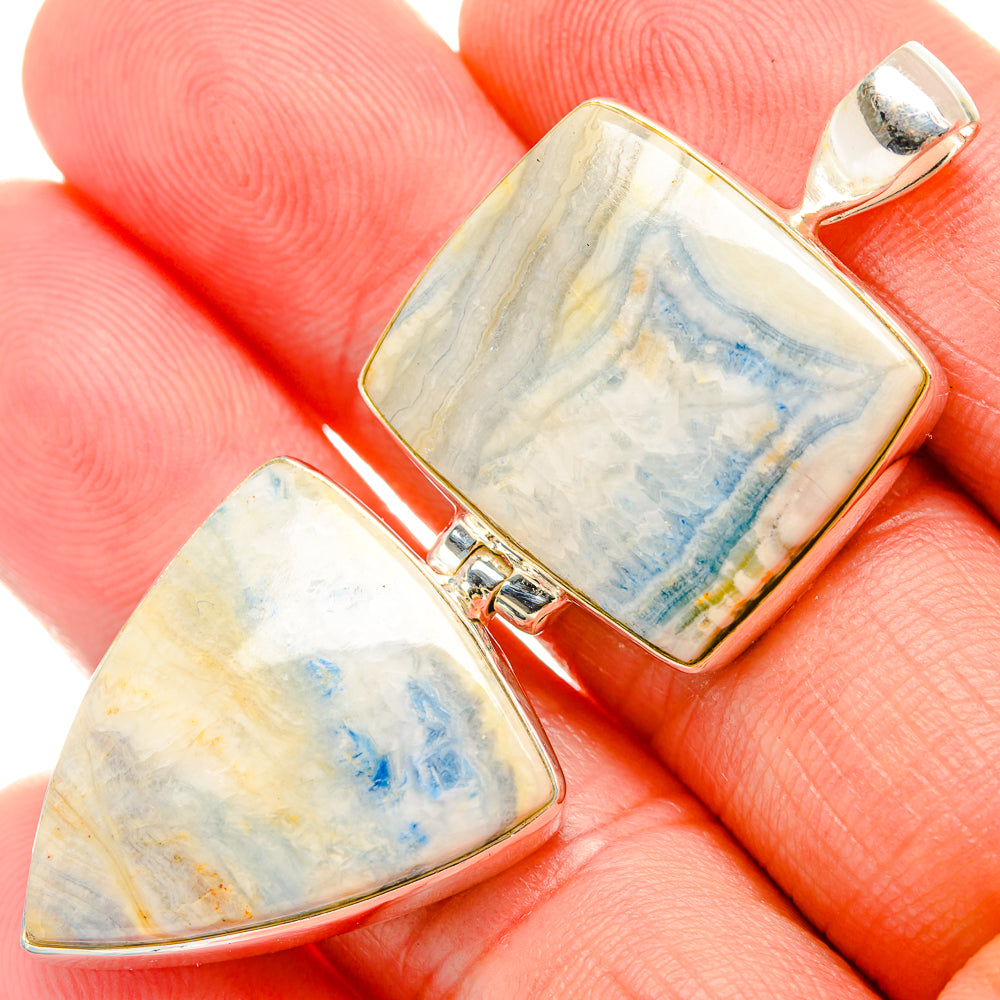 Blue Scheelite Pendants handcrafted by Anasilvercos - PD33874