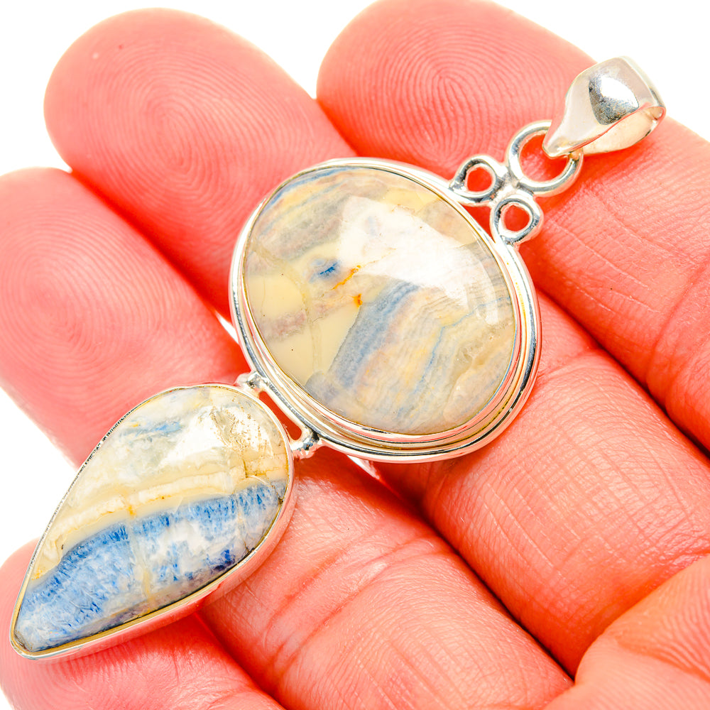 Blue Scheelite Pendants handcrafted by Anasilvercos - PD33878