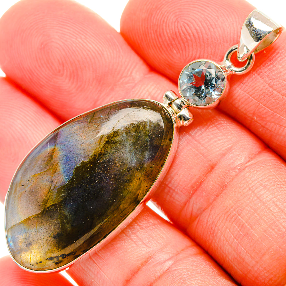 Labradorite Pendants handcrafted by Anasilvercos - PD33940
