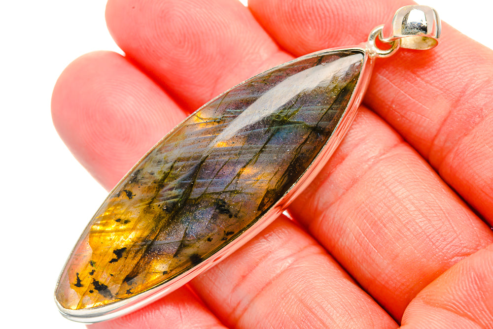 Labradorite Pendants handcrafted by Anasilvercos - PD33942