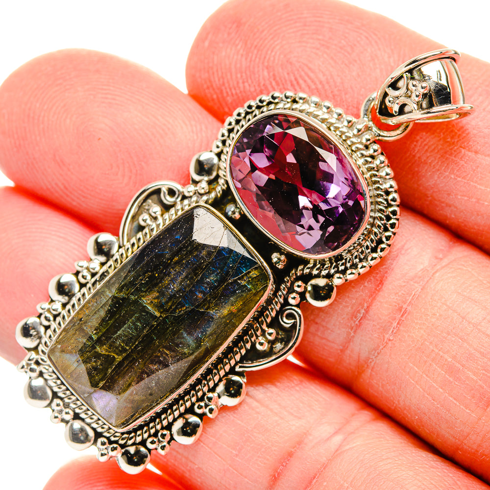 Labradorite Pendants handcrafted by Anasilvercos - PD33985
