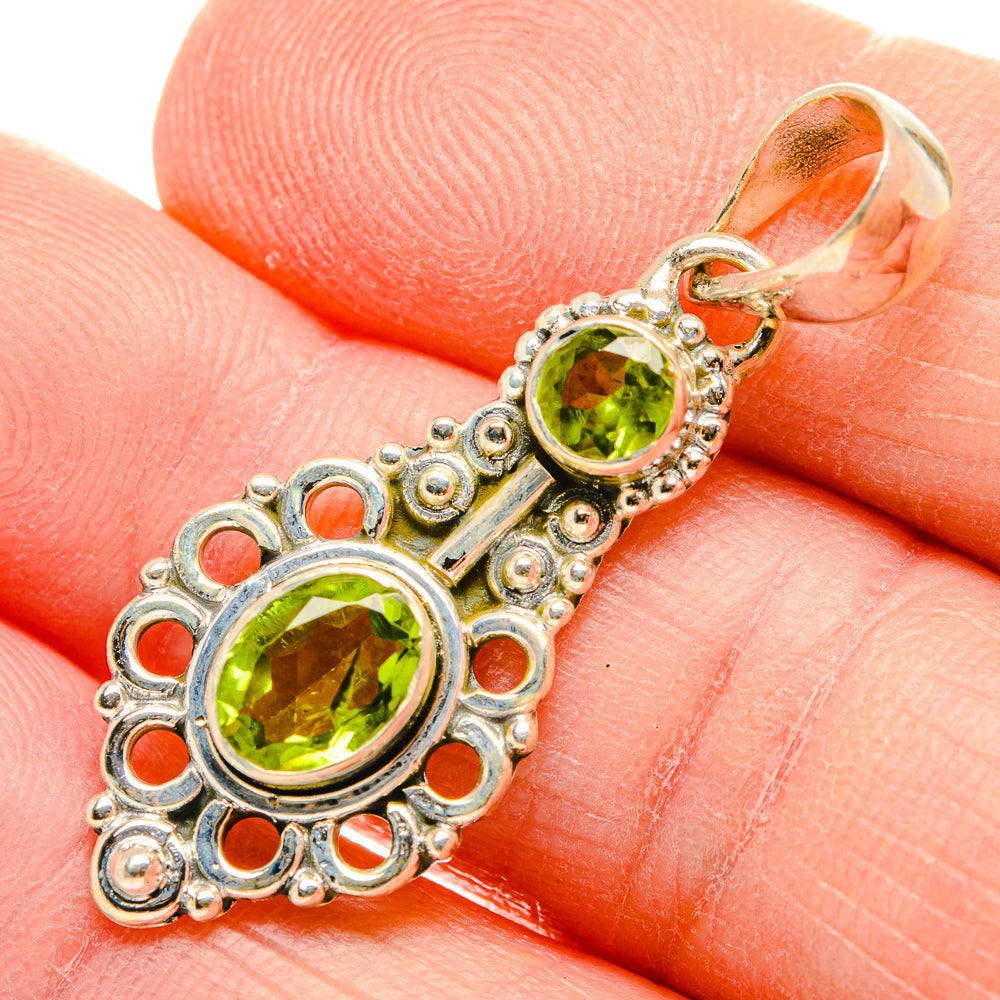 Peridot Pendants handcrafted by Anasilvercos - PD34026