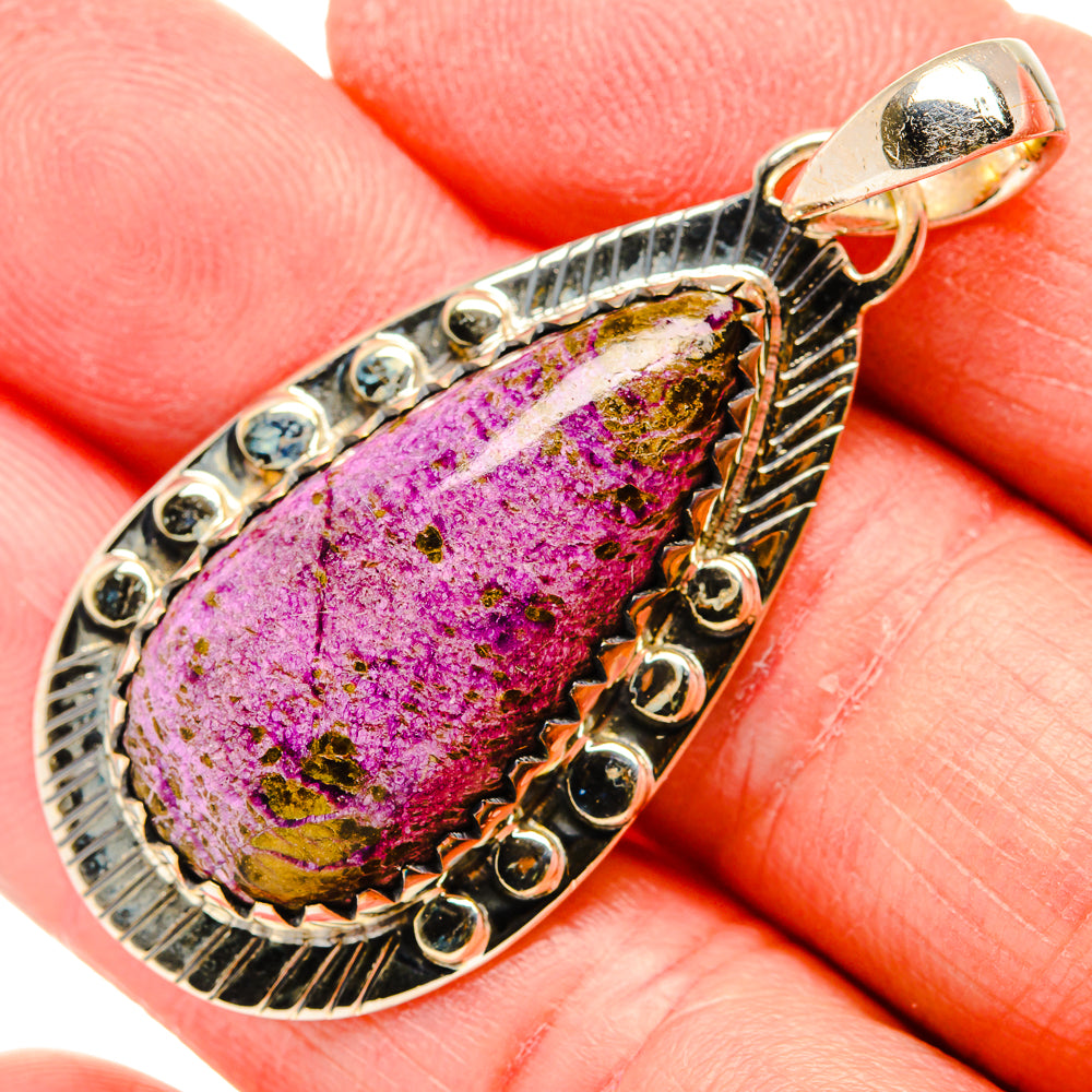 Stichtite Pendants handcrafted by Anasilvercos - PD34040