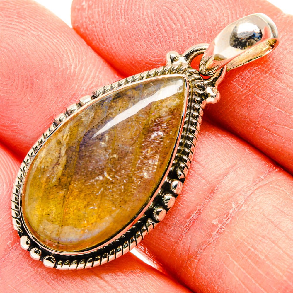 Labradorite Pendants handcrafted by Anasilvercos - PD34062
