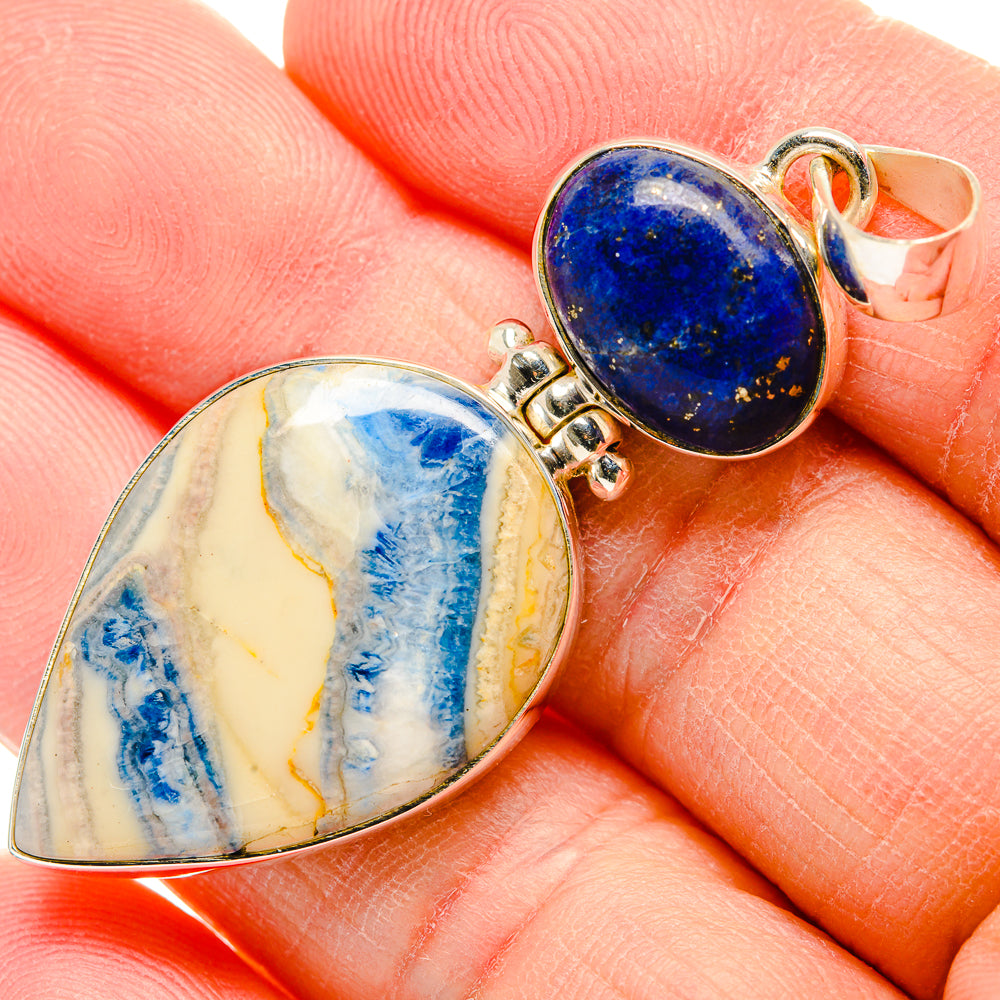 Blue Scheelite Pendants handcrafted by Anasilvercos - PD34093