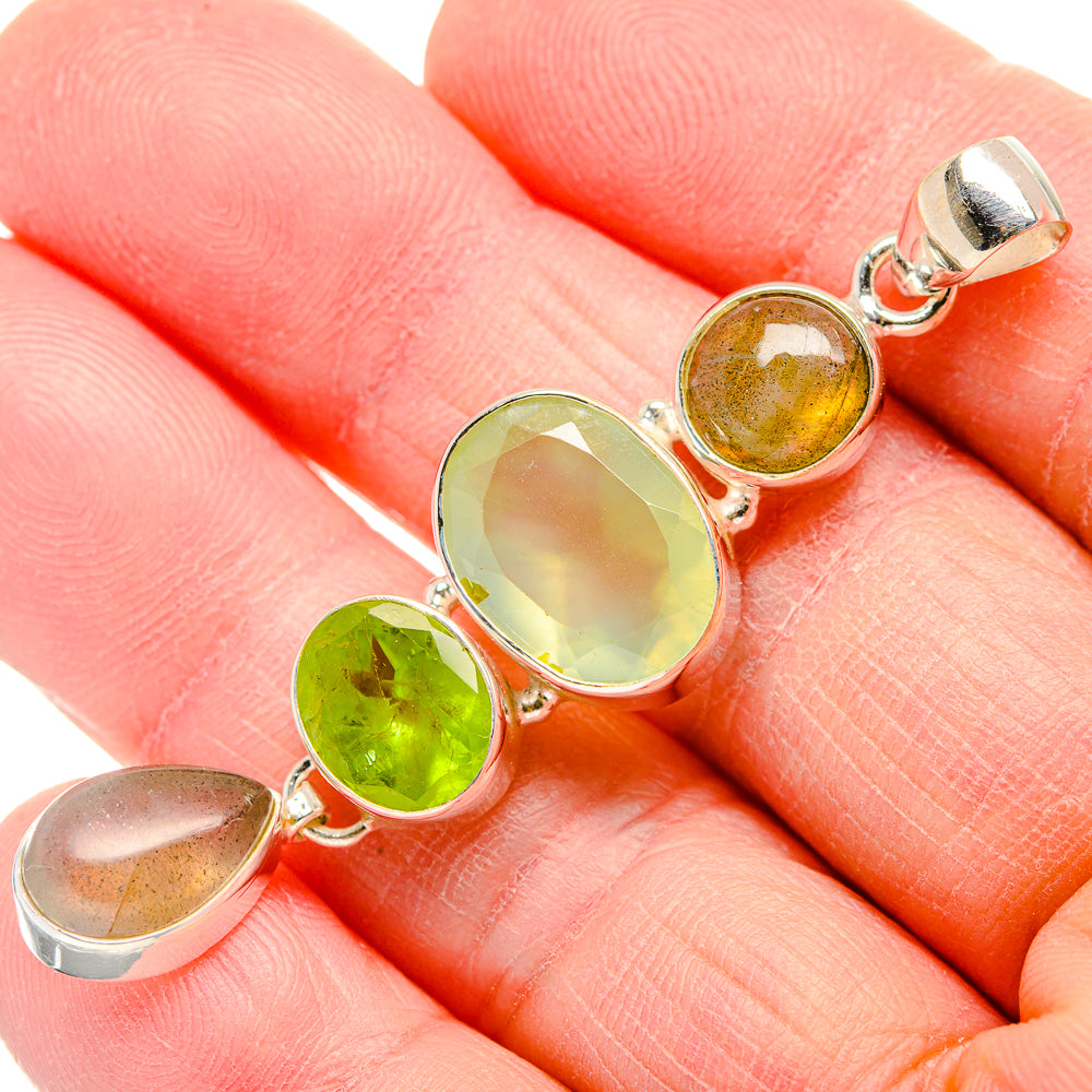 Prehnite Pendants handcrafted by Anasilvercos - PD34114