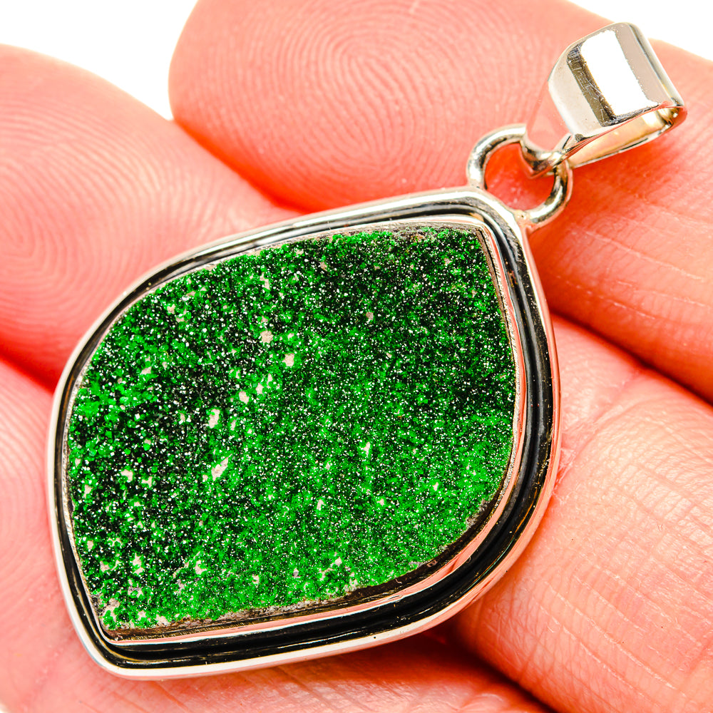 Uvarovite Garnet Pendants handcrafted by Anasilvercos - PD34272
