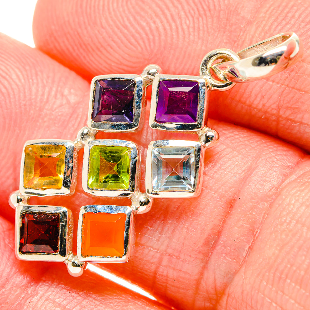 Chakra Pendants handcrafted by Anasilvercos - PD34287