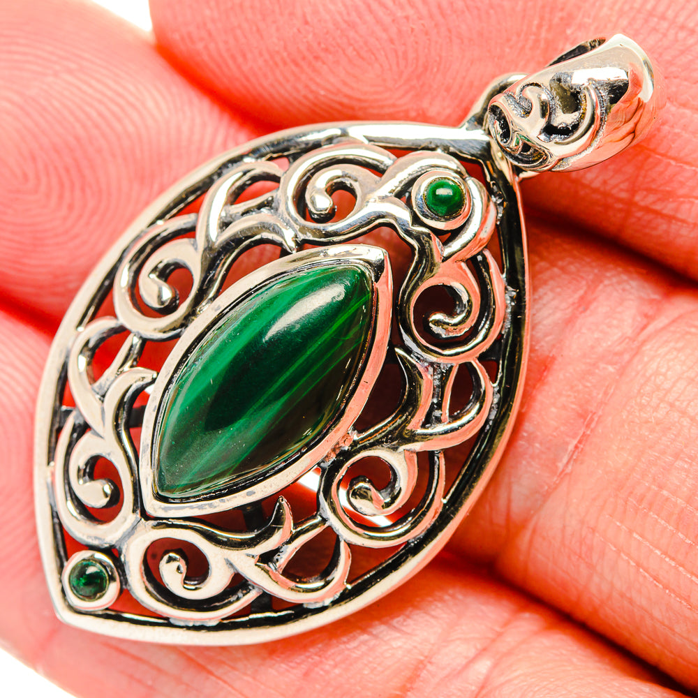 Malachite Pendants handcrafted by Anasilvercos - PD34294