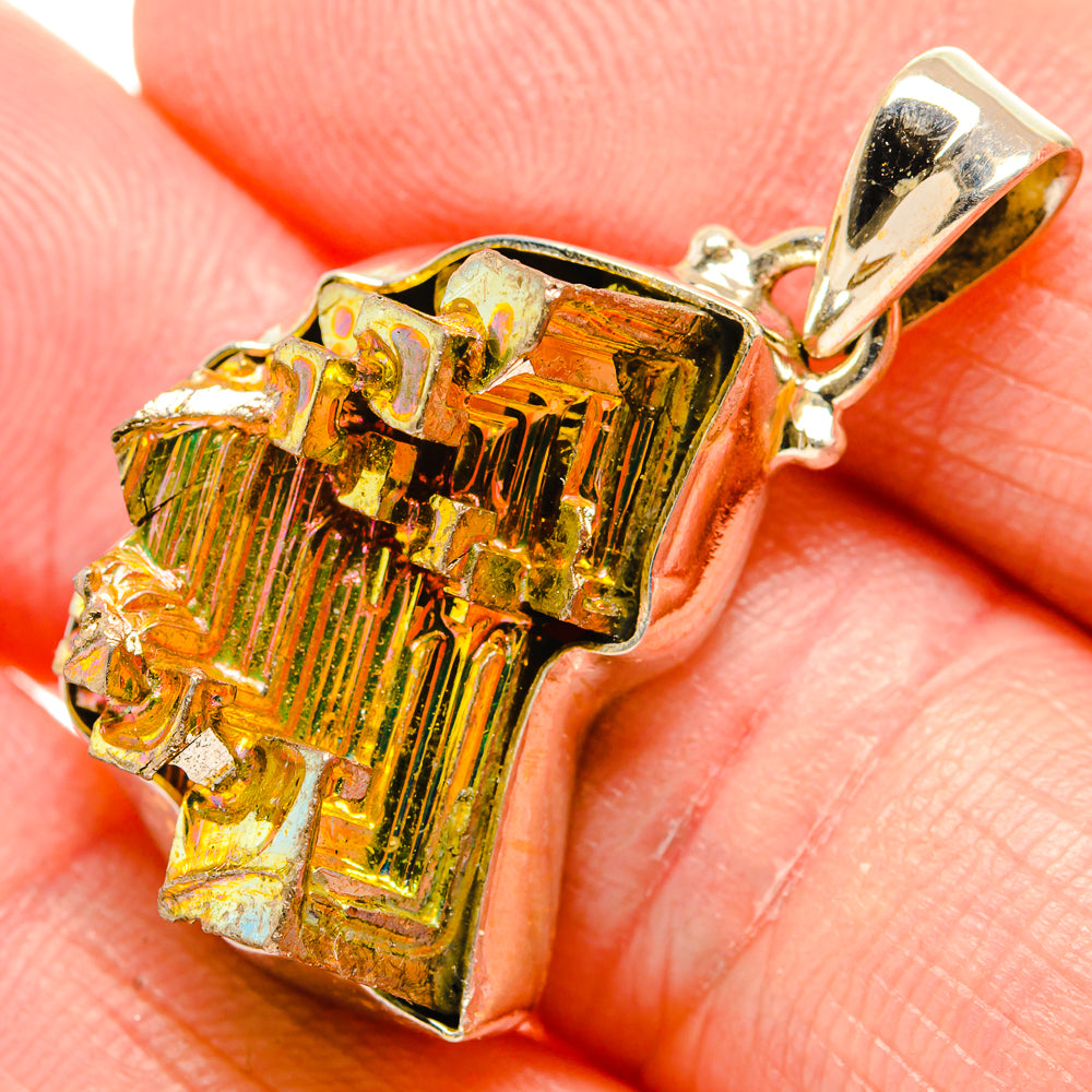 Bismuth Crystal Pendants handcrafted by Anasilvercos - PD34312