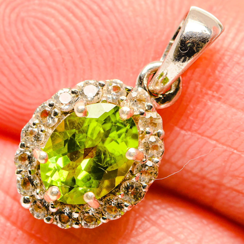 Peridot Pendants handcrafted by Anasilvercos - PD34343