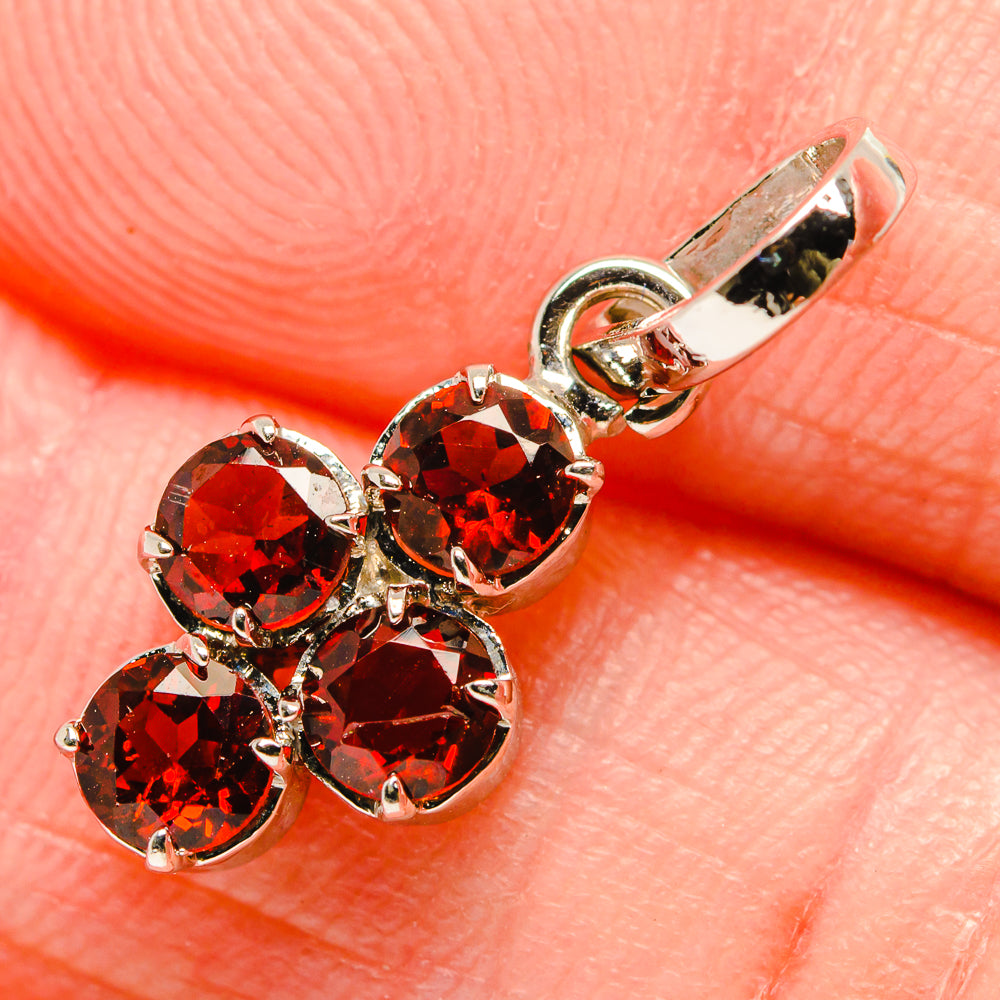 Garnet Pendants handcrafted by Anasilvercos - PD34347