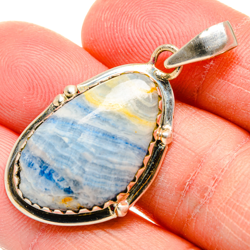 Blue Scheelite Pendants handcrafted by Anasilvercos - PD34411
