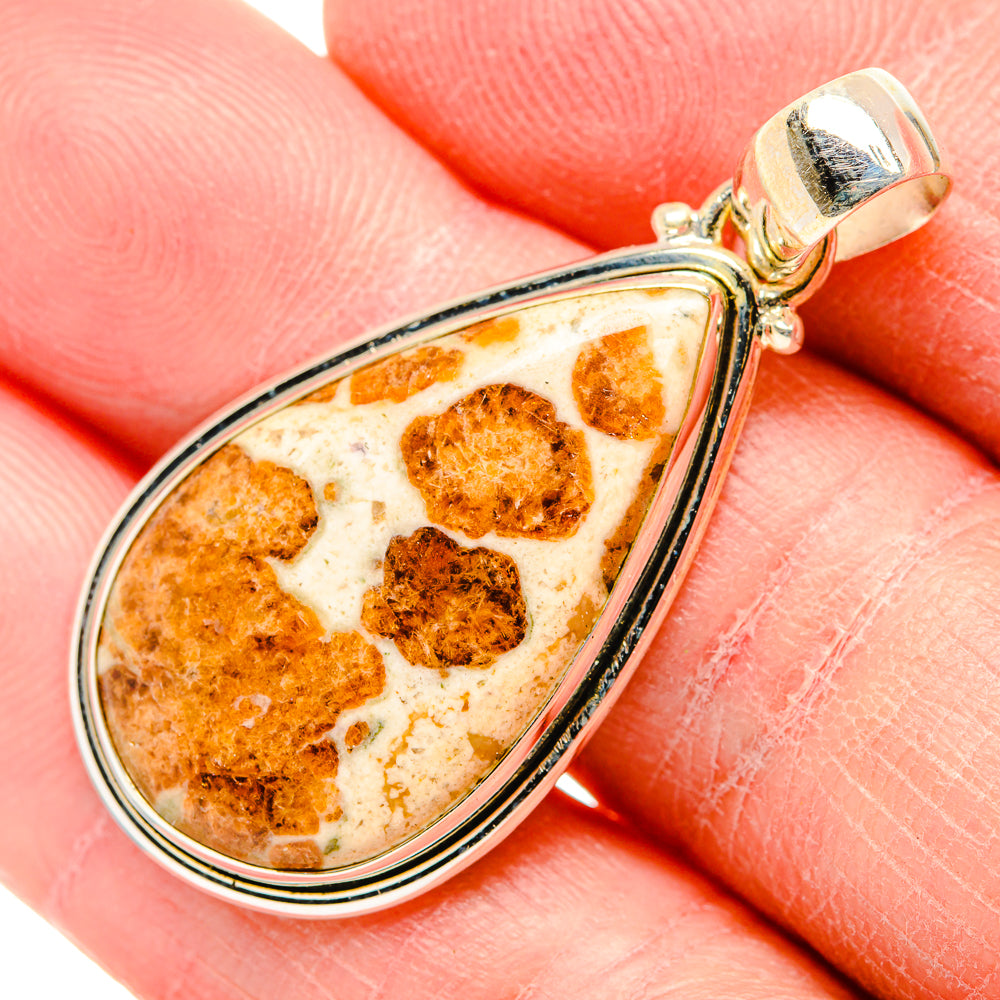 Muscovite Pendants handcrafted by Anasilvercos - PD34464