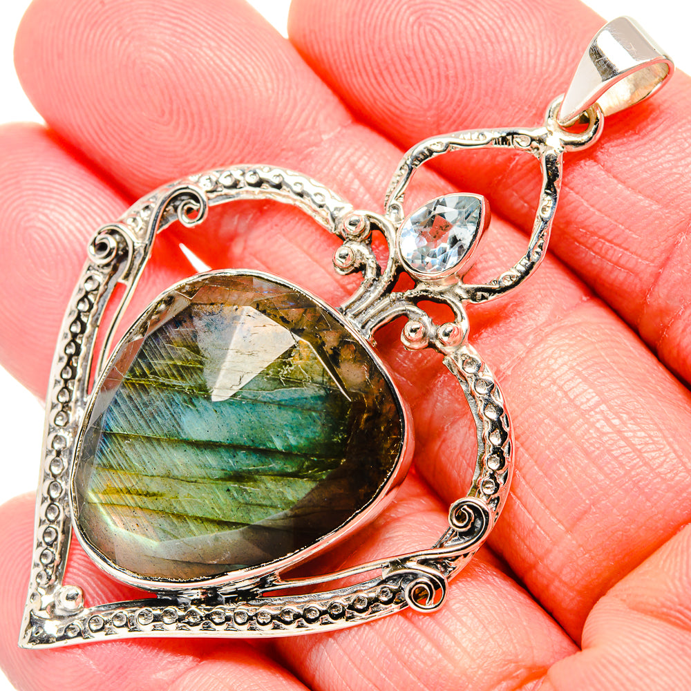 Labradorite Pendants handcrafted by Anasilvercos - PD34980