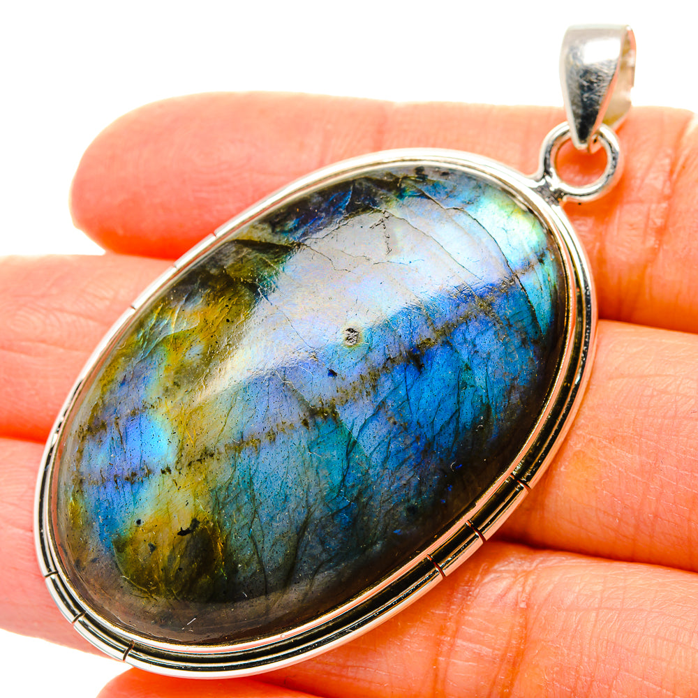 Labradorite Pendants handcrafted by Anasilvercos - PD35147