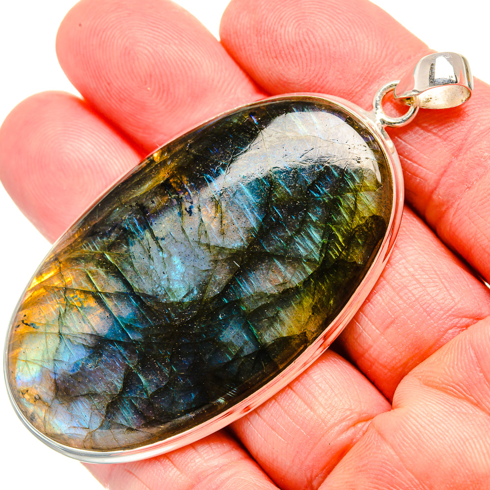 Labradorite Pendants handcrafted by Anasilvercos - PD35217