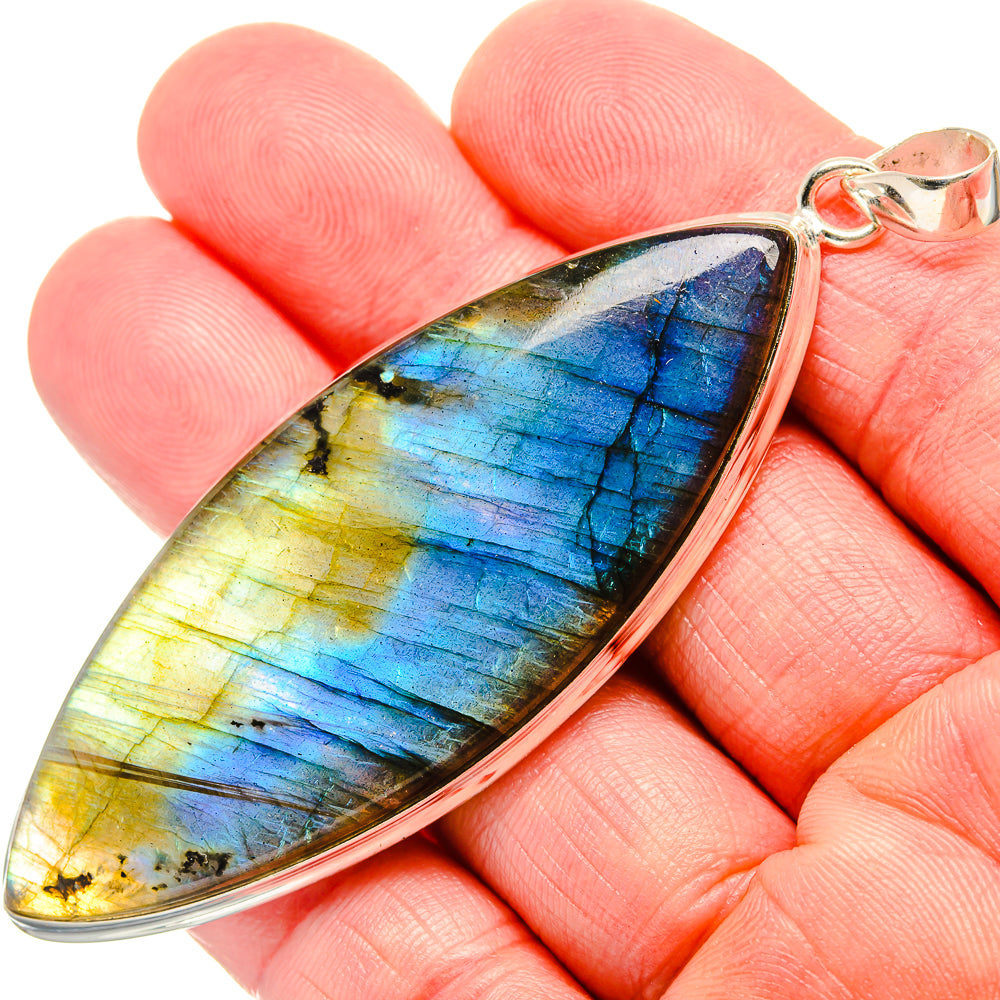 Labradorite Pendants handcrafted by Anasilvercos - PD35253