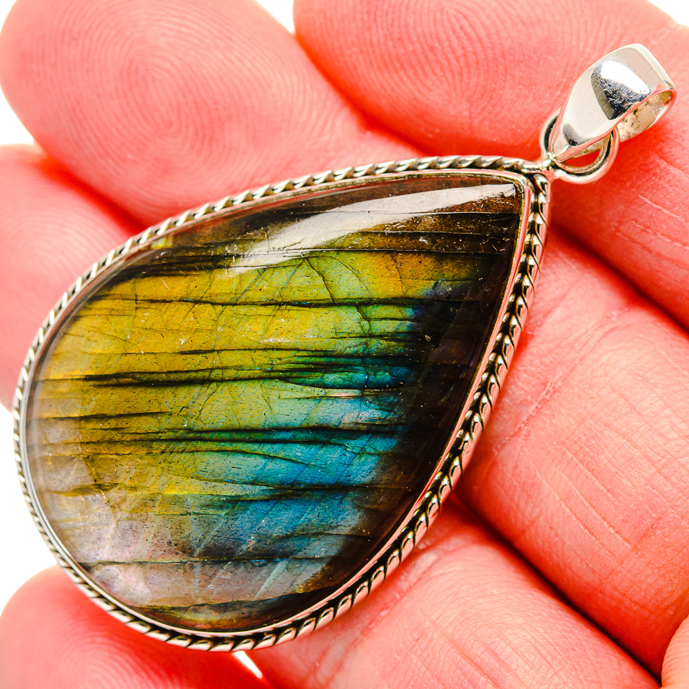 Labradorite Pendants handcrafted by Anasilvercos - PD35313